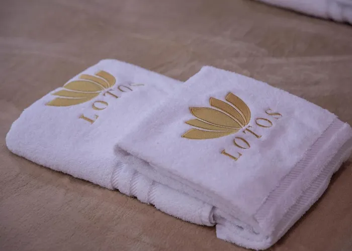 Lotos Apartments