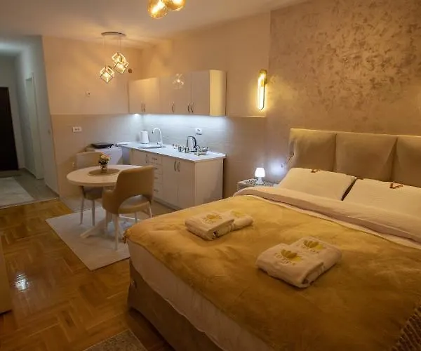 Lotos Apartments
